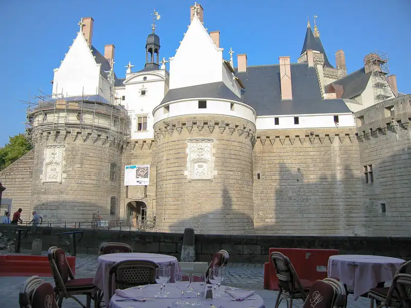 nantes castle and restaurant